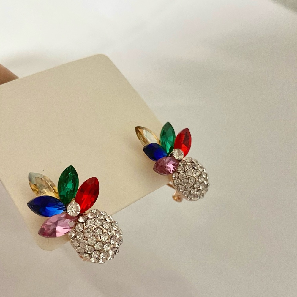 NWT Multicolor Pineapple Drop Earrings